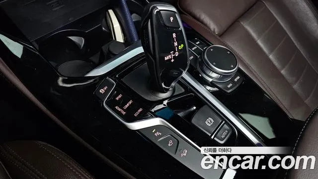 BMW X4 2021 thumb 9