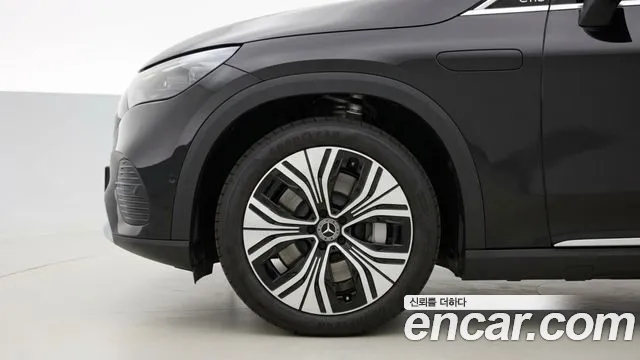 Mercedes-Benz EQE 2026 thumb 5