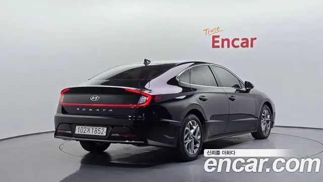 Hyundai Sonata 2022 thumb 2