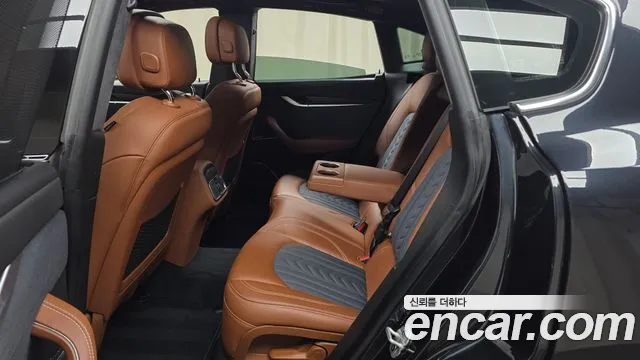 Maserati Levante 2020 thumb 12