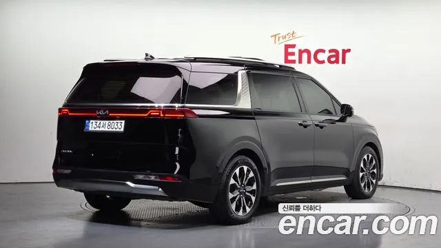 Kia Carnival 2022 thumb 2