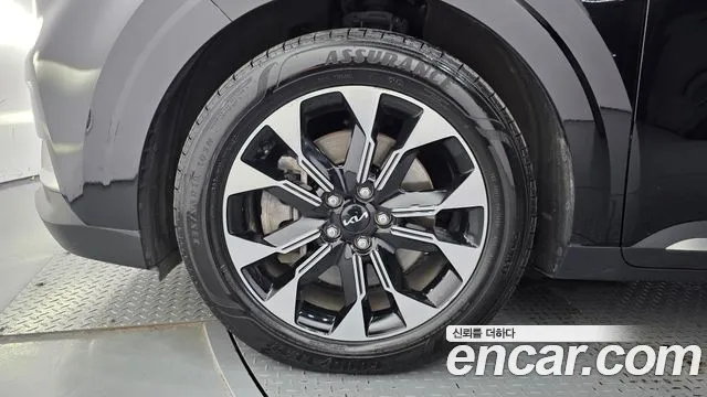 Kia Carnival 2022 thumb 5