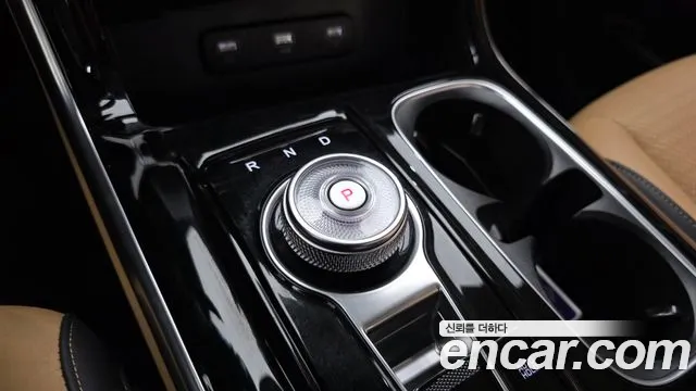 Kia Carnival 2022 thumb 9