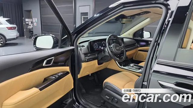 Kia Carnival 2022 thumb 10