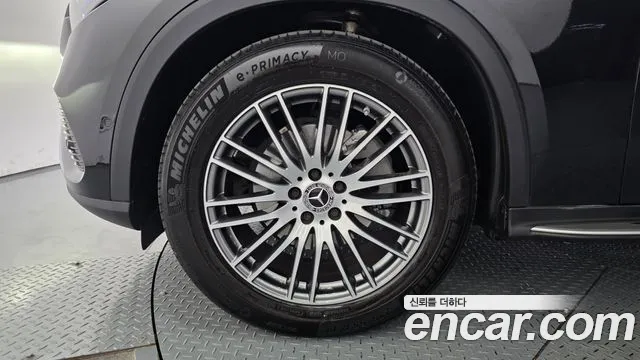 Mercedes-Benz GLC 2024 thumb 5