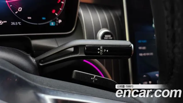 Mercedes-Benz GLC 2024 thumb 9