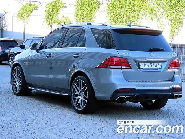 Mercedes-Benz GLE 2016 thumb 2