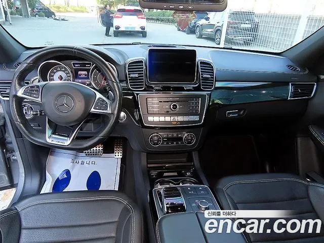Mercedes-Benz GLE 2016 thumb 7