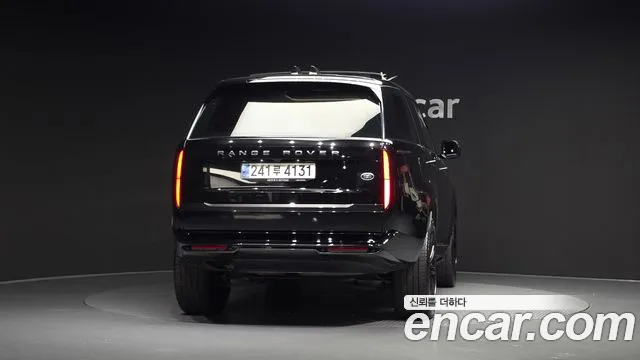 Land Rover Range Rover 2023 thumb 3