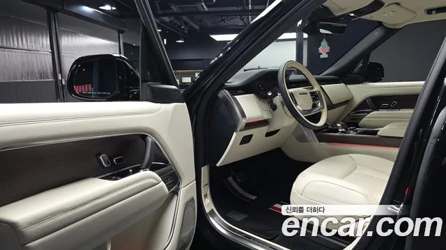 Land Rover Range Rover 2023 thumb 9