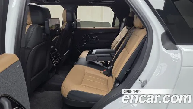 Land Rover Range Rover Sport 2023 thumb 11
