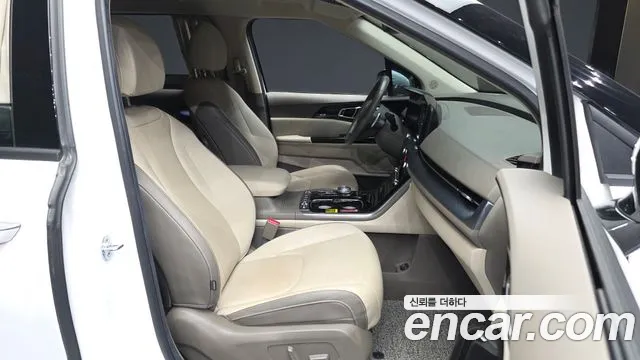 Kia Carnival 2022 thumb 11
