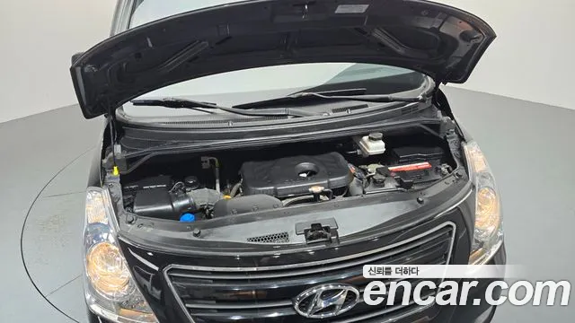 Hyundai Starex 2017 thumb 6