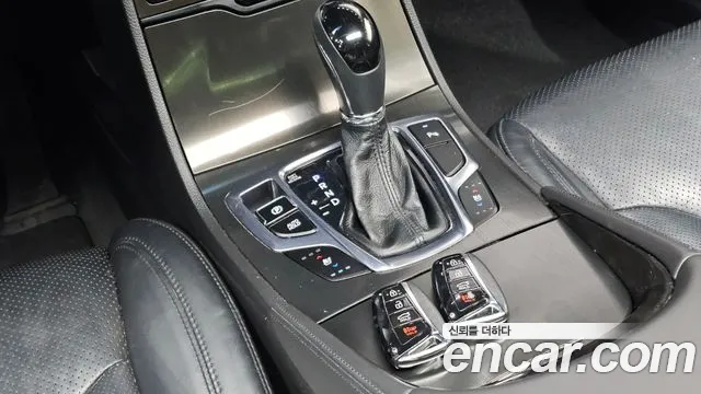 Hyundai Grandeur 2015 thumb 8