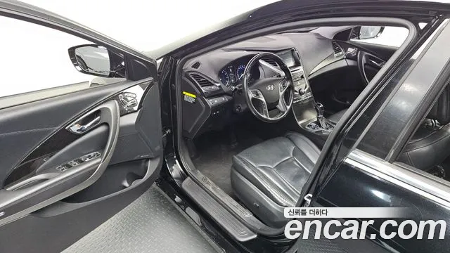 Hyundai Grandeur 2015 thumb 10