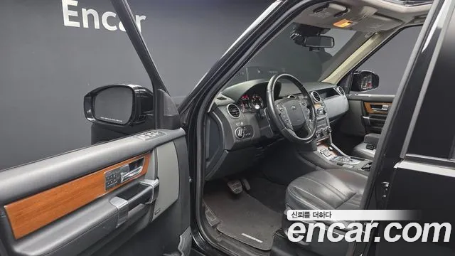 Land Rover Discovery 2015 thumb 10