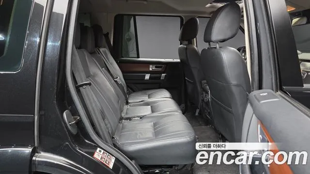Land Rover Discovery 2015 thumb 12