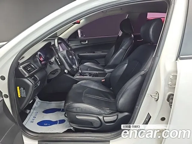 Kia K5 2017 thumb 12