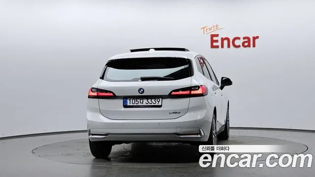 BMW 2-Series 2025 thumb 3