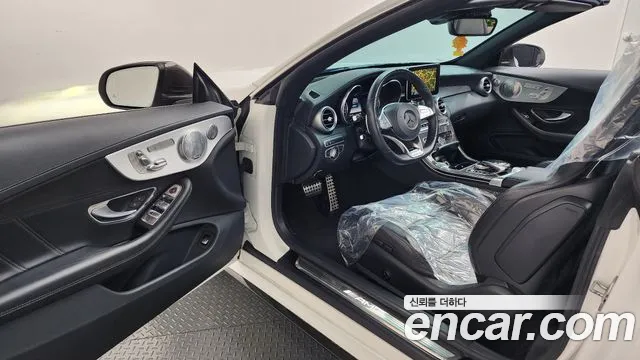 Mercedes-Benz C-Класс 2017 thumb 10