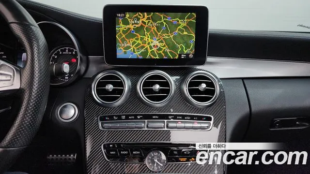 Mercedes-Benz C-Класс 2017 thumb 12