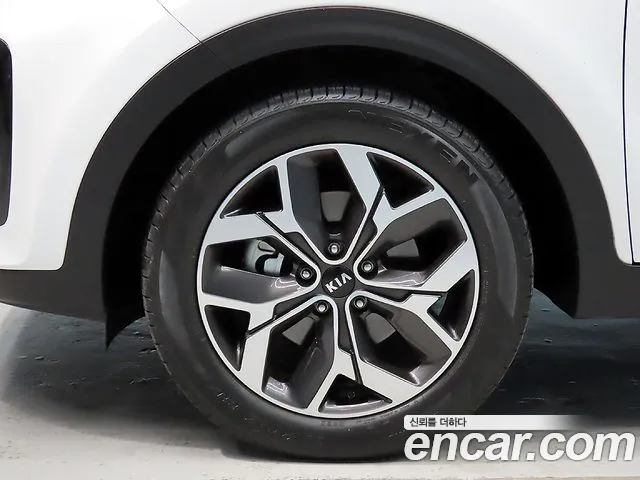 Kia Sportage 2019 thumb 5