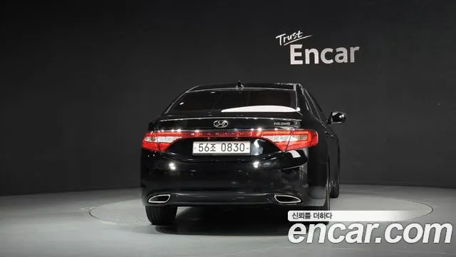 Hyundai Grandeur 2013 thumb 4