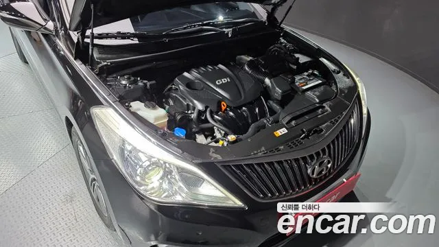 Hyundai Grandeur 2013 thumb 6
