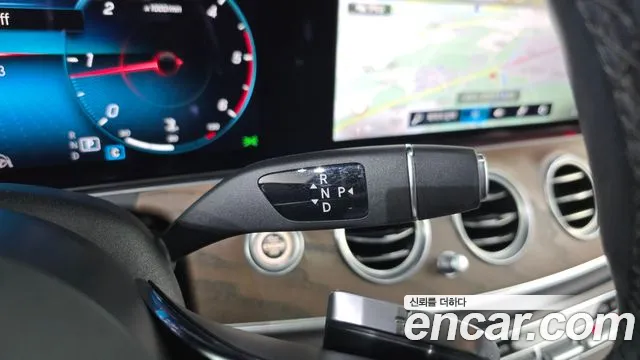 Mercedes-Benz E-Класс 2021 thumb 9