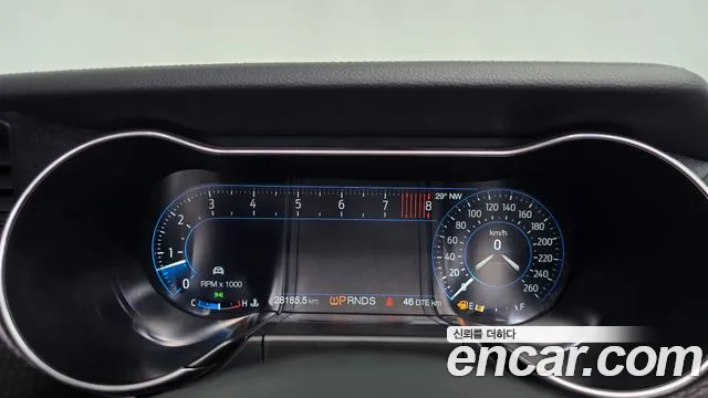 Ford Mustang Mach-E 2022 thumb 8