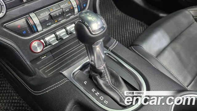 Ford Mustang Mach-E 2022 thumb 9