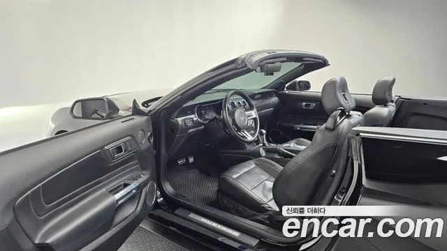 Ford Mustang Mach-E 2022 thumb 10