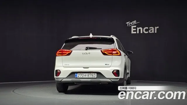 Kia Niro 2021 thumb 4