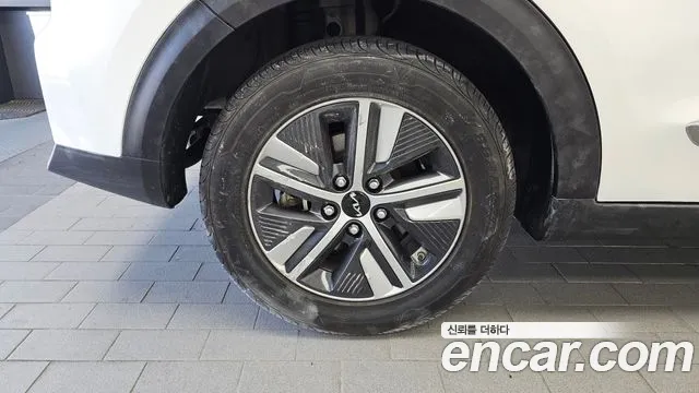 Kia Niro 2021 thumb 5