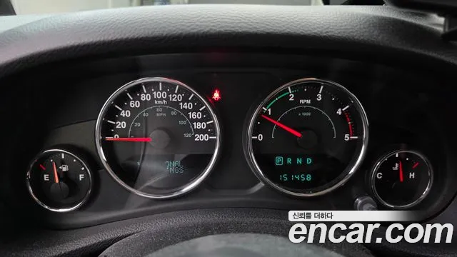 Jeep Wrangler 2013 thumb 8
