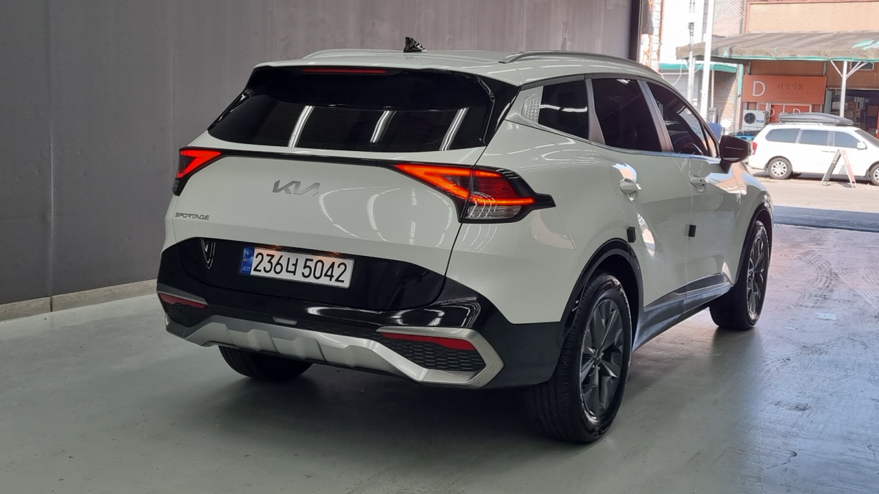 Kia Sportage 2022 thumb 2