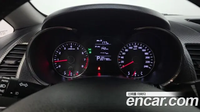 Kia K3 2015 thumb 8