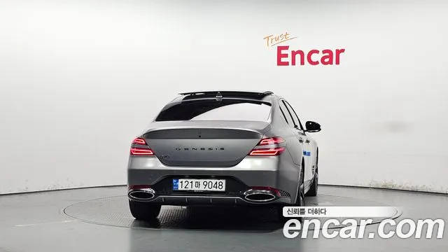 Genesis G70 2023 thumb 4