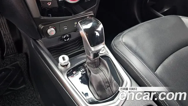 KG_Mobility_Ssangyong TIBOLI 2019 thumb 9