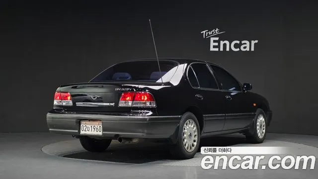 Renault-KoreaSamsung SM5 2002 thumb 2
