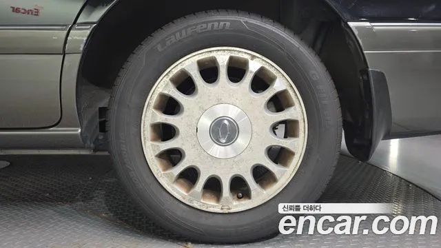 Renault-KoreaSamsung SM5 2002 thumb 5