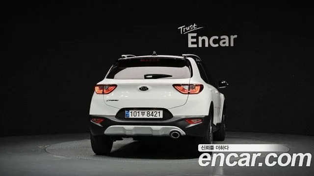 Kia Stonic 2020 thumb 4