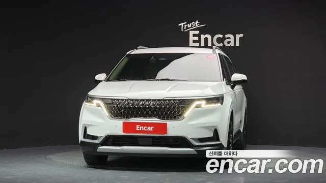 Kia Carnival 2023 thumb 3