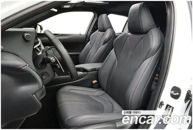 Lexus UX 2024 thumb 10