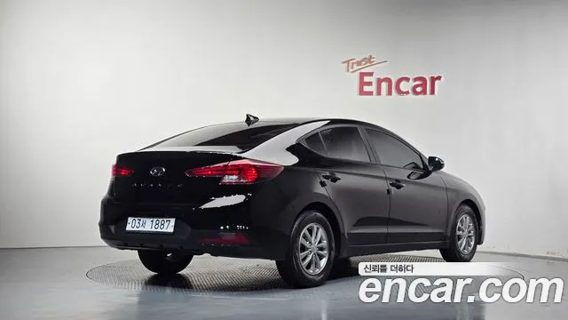 Hyundai Avante 2018 thumb 2