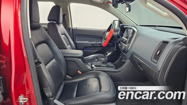 ChevroletGMDaewoo Colorado 2022 thumb 11