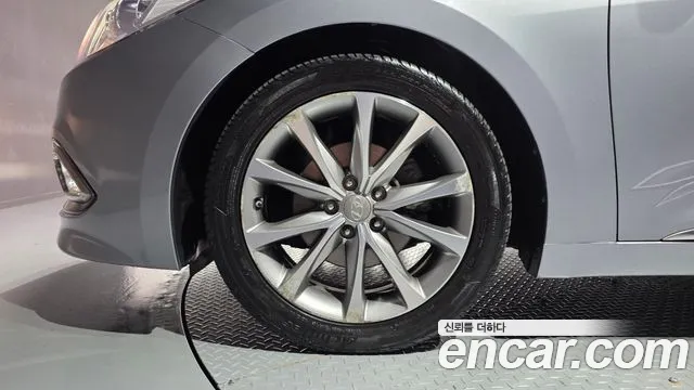 Hyundai Grandeur 2015 thumb 5