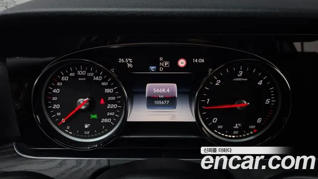 Mercedes-Benz E-Класс 2020 thumb 7