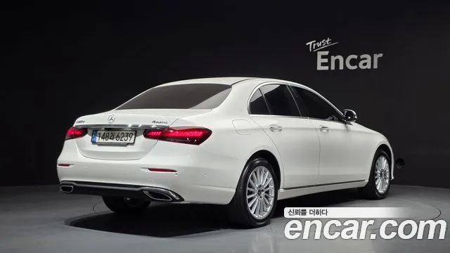 Mercedes-Benz E-Класс 2021 thumb 2