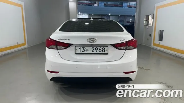 Hyundai Avante 2013 thumb 3